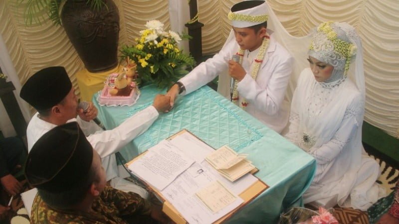 Prosedur Nikah Menggunakan Wali Hakim - Info KUA